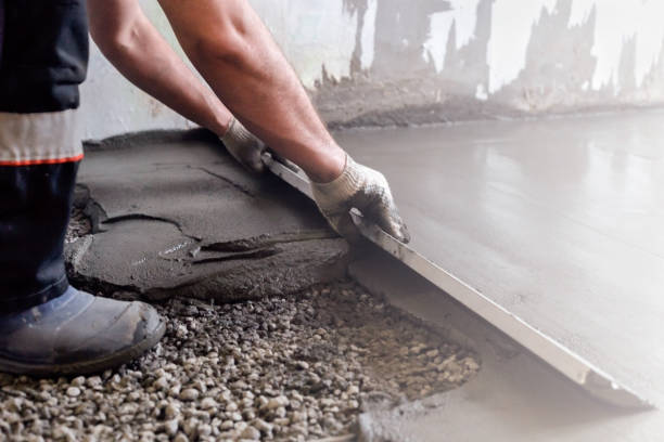 Best Concrete Pool Decks in Wasco, CA